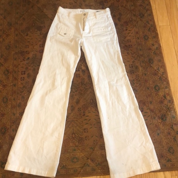 7 for all Mankind white flare jeans, some slight stains as shown. Size 27 - Picture 12 of 14